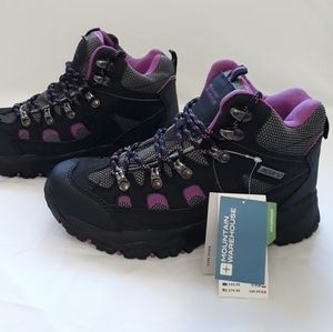 New Mountain Warehouse Women's Adventurer Waterproof Hiking Boot. Size 6